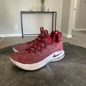 Nike Lebron XV low top 10.5